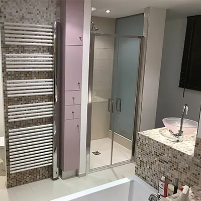CRÉATEUR ET CONCEPTEUR SALLE DE BAIN
